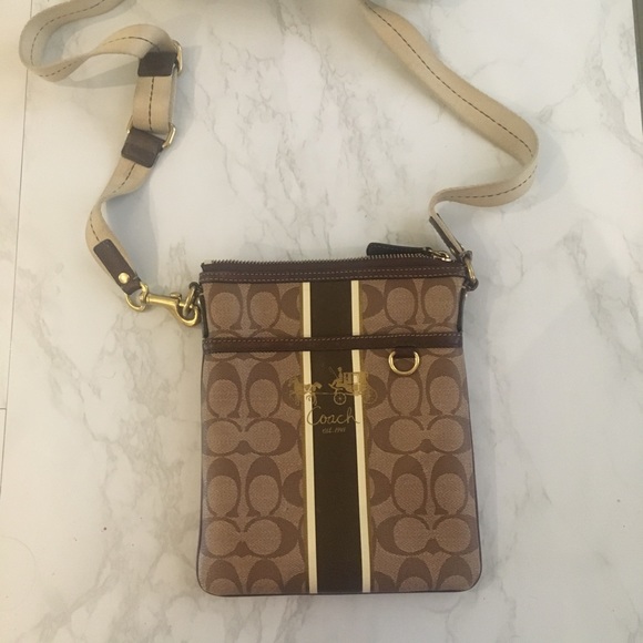 Coach crossbody purse - Picture 1 of 2